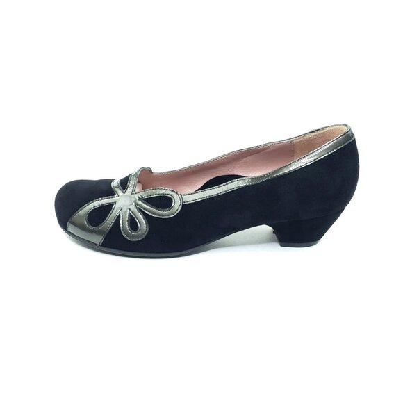BeautiFeel Bow Low Heel Pump Black Suede Metallic Trim Womens EU 37  US 6.5-7 - Picture 1 of 10